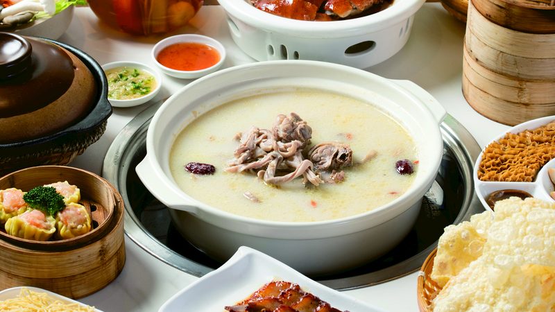 休闲食品与烘焙食品：一场舌尖上的分类较量