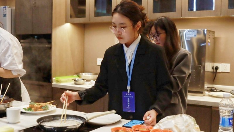 休闲食品原料供应商：如何精准寻源，保障品质？**